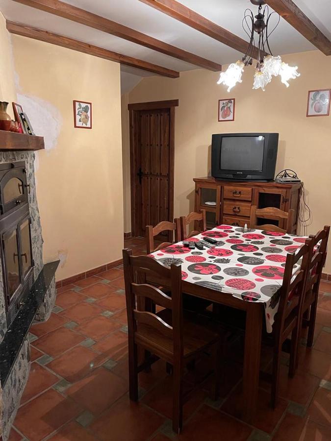 Albergue Rural Gorillo Buitenkant foto